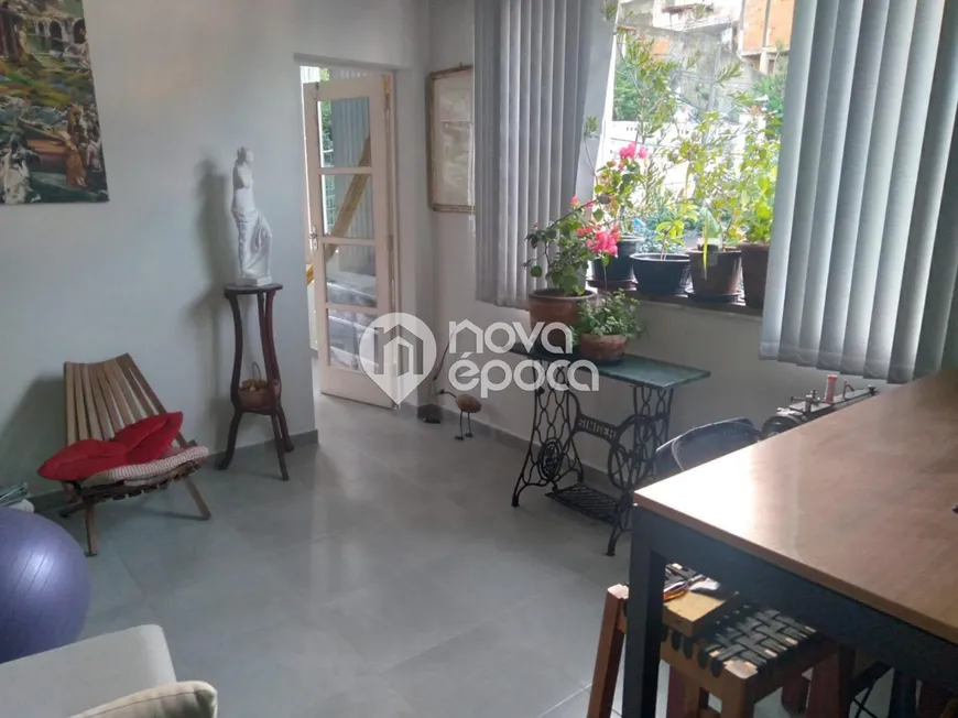 Foto 1 de Apartamento com 1 Quarto à venda, 47m² em Copacabana, Rio de Janeiro