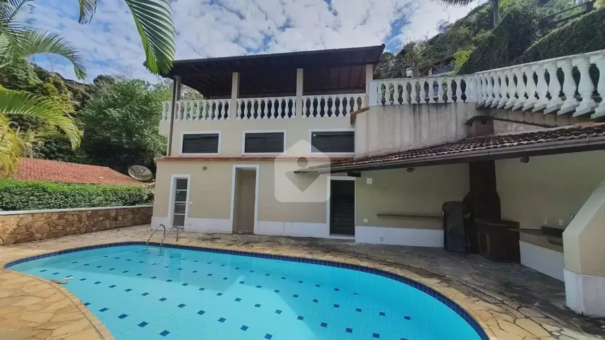 Foto 1 de Casa com 3 Quartos à venda, 120m² em Itaipava, Petrópolis