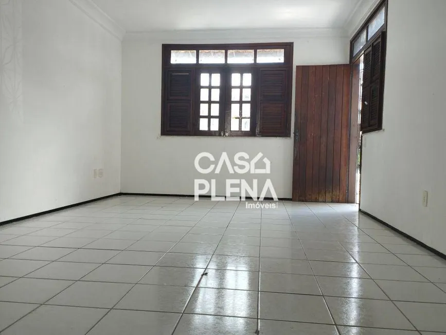 Foto 1 de Casa de Condomínio com 3 Quartos à venda, 90m² em Sapiranga, Fortaleza
