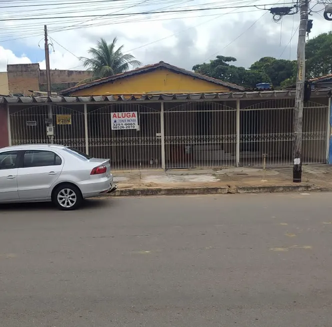 Foto 1 de Casa com 3 Quartos para alugar, 160m² em Setor Sudoeste, Goiânia