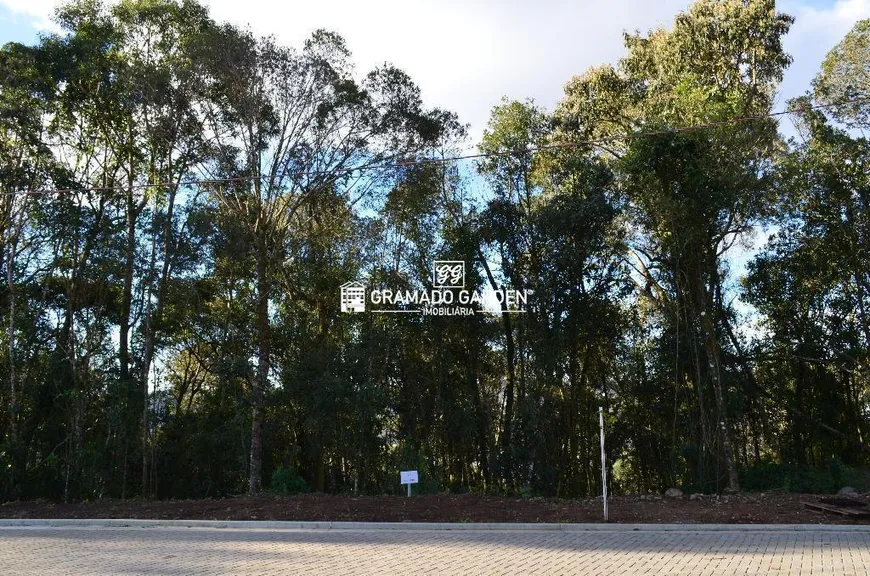 Foto 1 de Lote/Terreno à venda, 730m² em Prinstrop, Gramado