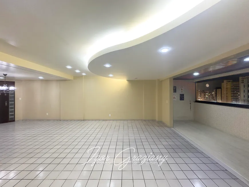 Foto 1 de Apartamento com 3 Quartos à venda, 180m² em Manaíra, João Pessoa