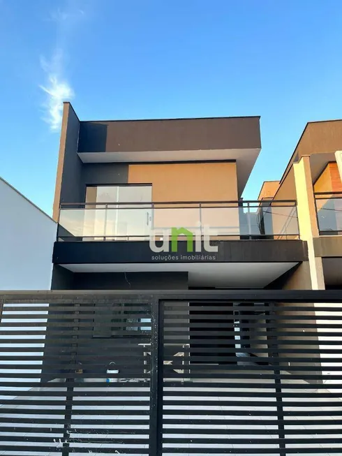 Foto 1 de Casa de Condomínio com 3 Quartos à venda, 150m² em Itaipu, Niterói