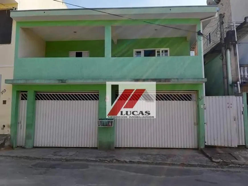 Foto 1 de Casa com 3 Quartos à venda, 200m² em Jardim Santana, Cotia