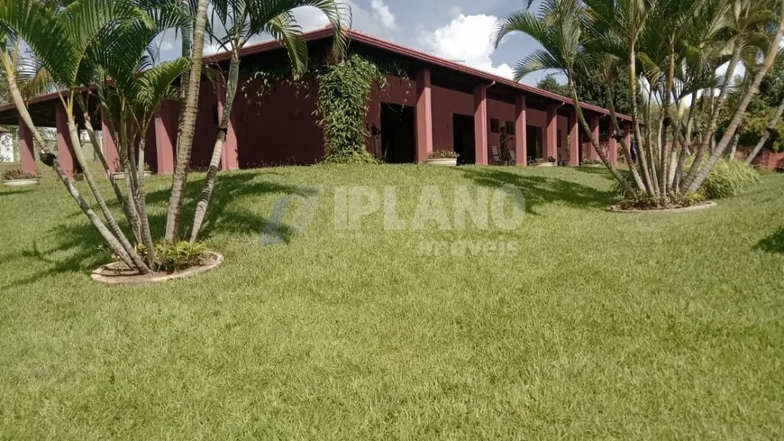 Foto 1 de Fazenda/Sítio com 4 Quartos à venda, 600m² em Parque Itaipu, São Carlos