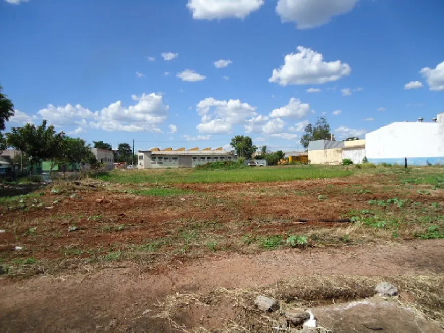 Foto 1 de Lote/Terreno à venda, 374m² em Vila Carvalho, Ribeirão Preto