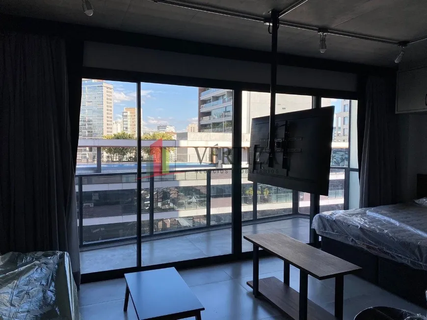 Foto 1 de Apartamento com 1 Quarto para alugar, 42m² em Vila Olímpia, São Paulo