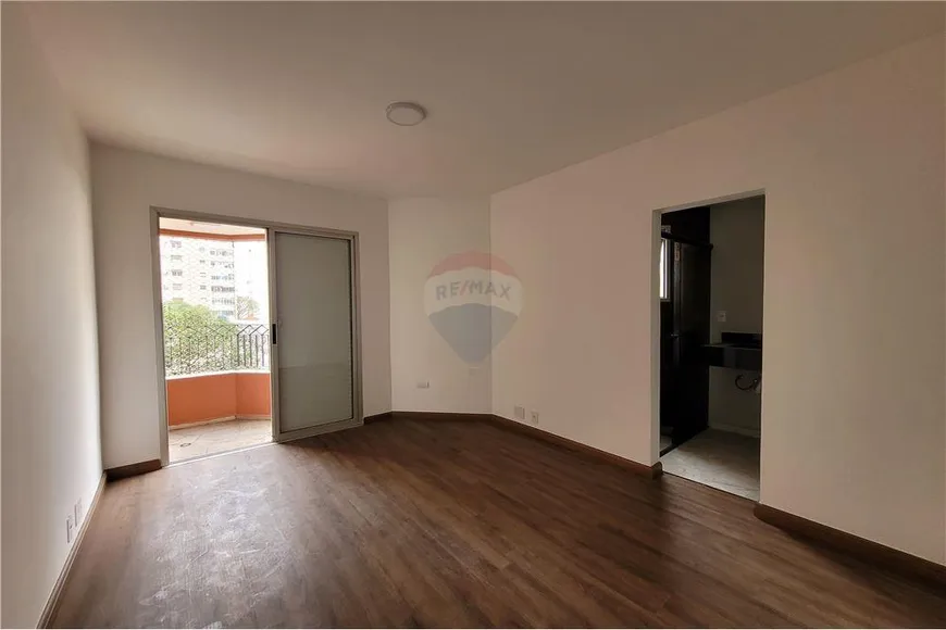 Foto 1 de Apartamento com 2 Quartos à venda, 63m² em Santa Cecília, São Paulo