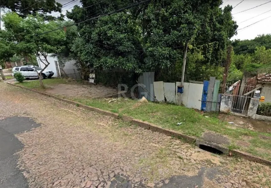 Foto 1 de Lote/Terreno à venda, 419m² em Vila Jardim, Porto Alegre