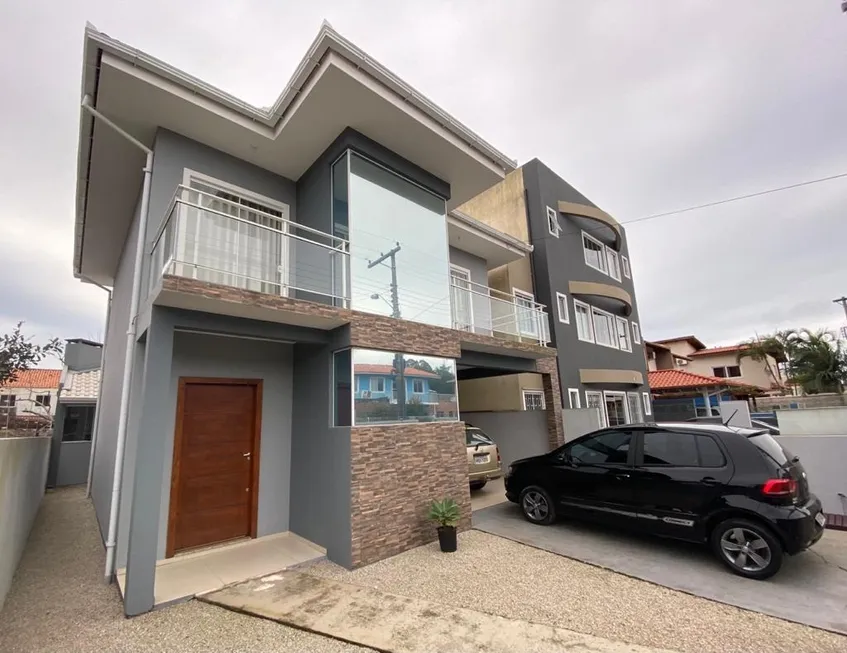 Foto 1 de Casa com 3 Quartos à venda, 140m² em Ingleses do Rio Vermelho, Florianópolis