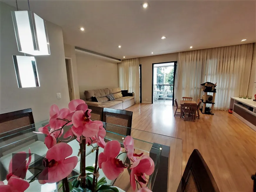 Foto 1 de Apartamento com 4 Quartos à venda, 122m² em Barra da Tijuca, Rio de Janeiro