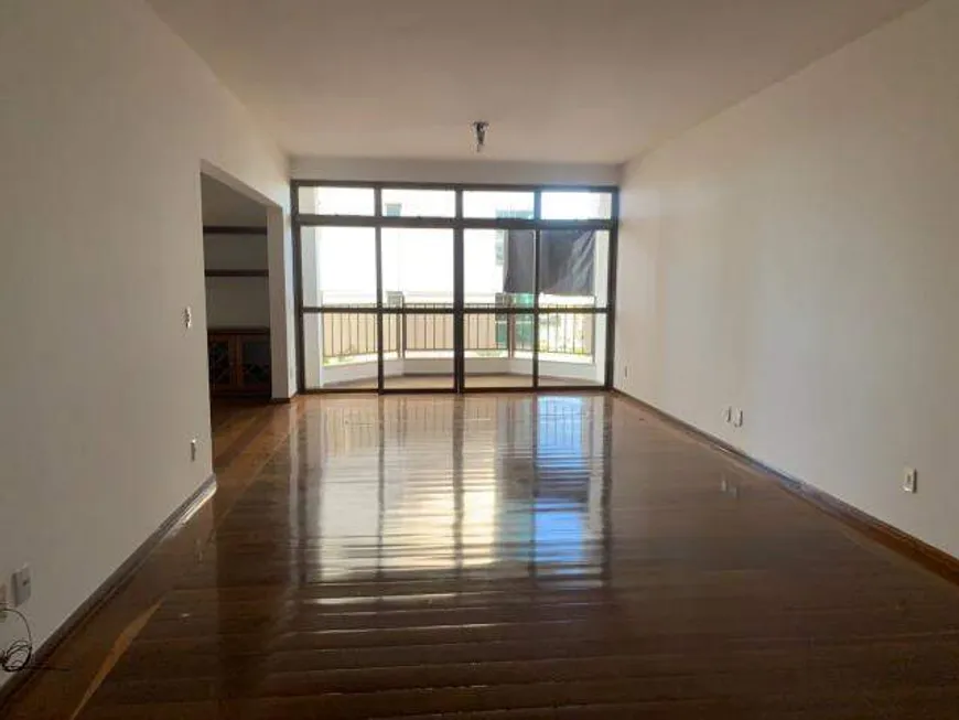 Foto 1 de Apartamento com 3 Quartos à venda, 181m² em Centro, Uberlândia