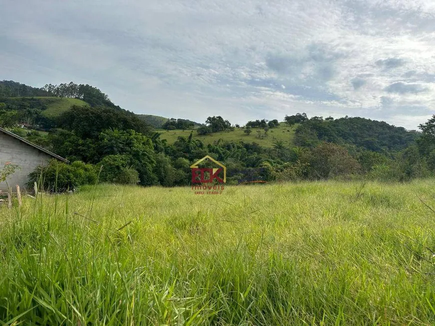 Foto 1 de Fazenda/Sítio à venda, 1500m² em Registro, Taubaté