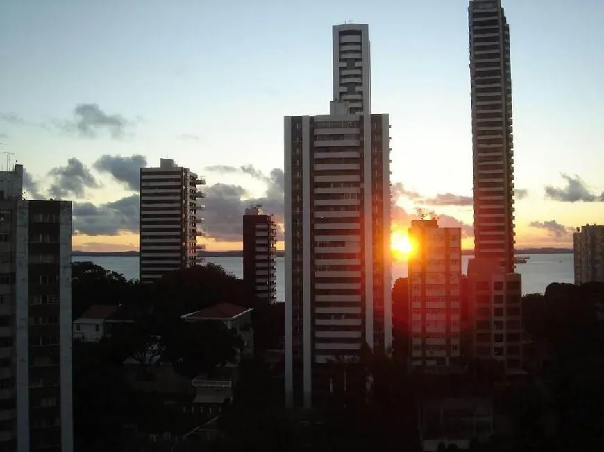 Foto 1 de Cobertura com 4 Quartos à venda, 461m² em Canela, Salvador