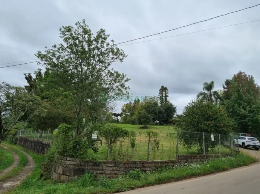 Foto 1 de Fazenda/Sítio com 3 Quartos à venda, 400m² em Santa Catarina, Caxias do Sul