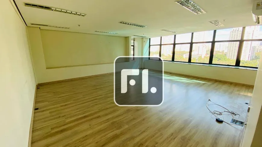 Foto 1 de Sala Comercial para venda ou aluguel, 95m² em Vila Olímpia, São Paulo