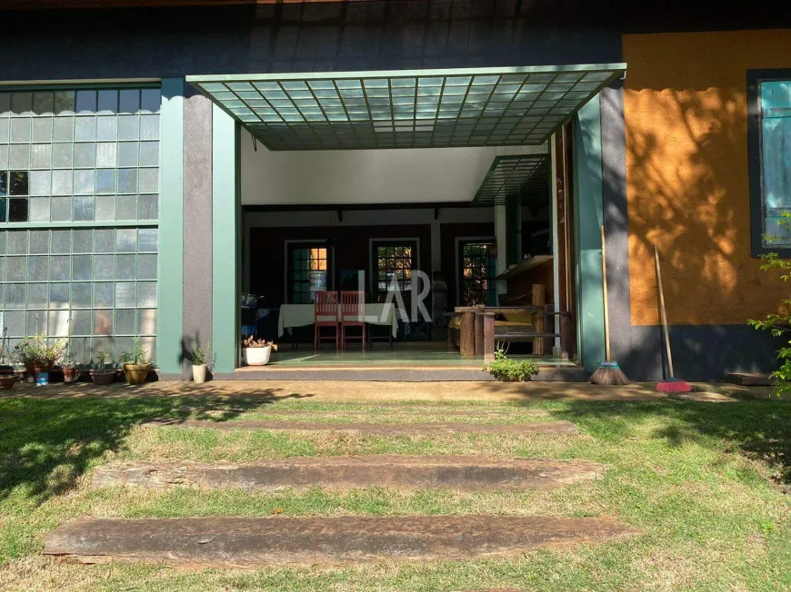 Foto 1 de Casa com 3 Quartos à venda, 214m² em Vale do Sol, Nova Lima