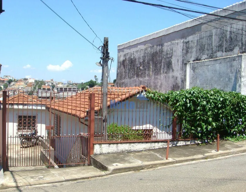 Foto 1 de Casa com 3 Quartos à venda, 160m² em Vila Picinin, São Paulo