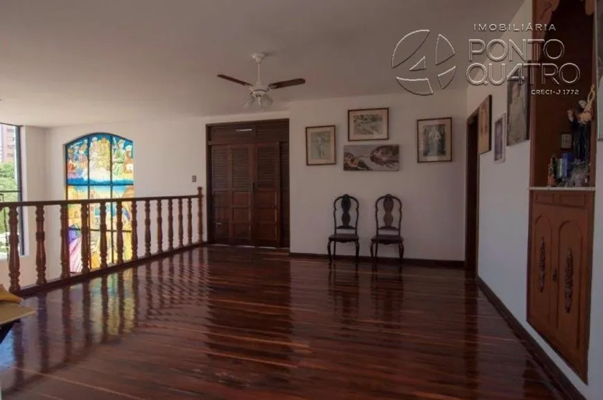 Foto 1 de Casa com 8 Quartos à venda, 700m² em Caminho Das Árvores, Salvador