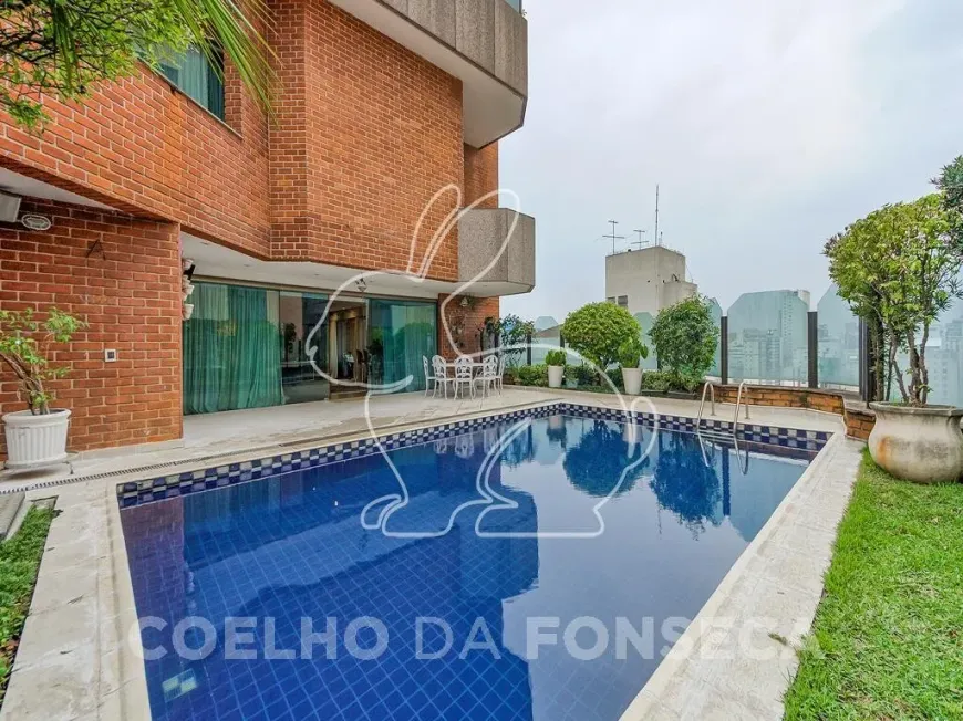 Foto 1 de Apartamento com 4 Quartos à venda, 770m² em Jardins, São Paulo