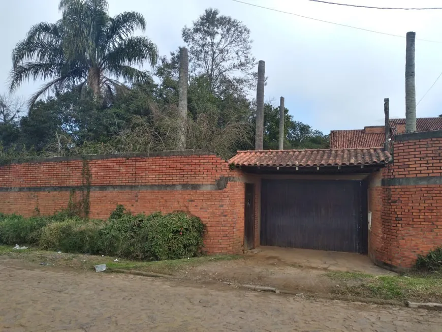Foto 1 de Casa com 5 Quartos à venda, 201m² em Centro, Viamão