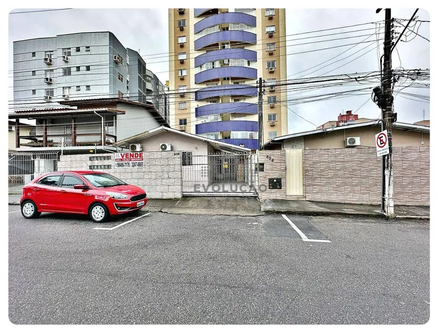 Foto 1 de Lote/Terreno à venda, 376m² em Campinas, São José