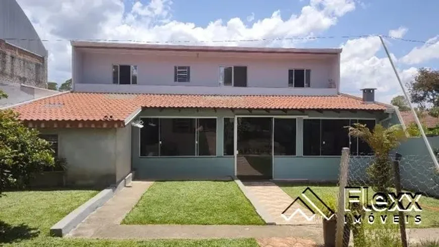 Foto 1 de Casa com 7 Quartos à venda, 284m² em Barreirinha, Curitiba