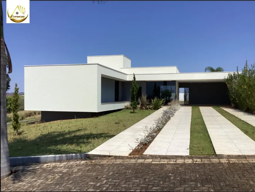 Foto 1 de Casa de Condomínio com 3 Quartos à venda, 270m² em Zona Rural, Carlópolis