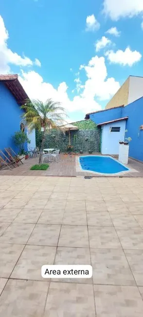 Foto 1 de Casa com 3 Quartos à venda, 360m² em Monte Castelo, Contagem