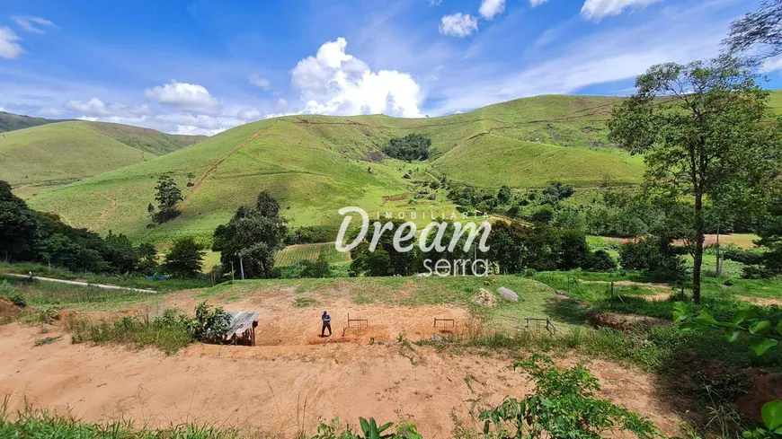 Foto 1 de Lote/Terreno à venda, 2990m² em Campo Limpo, Teresópolis