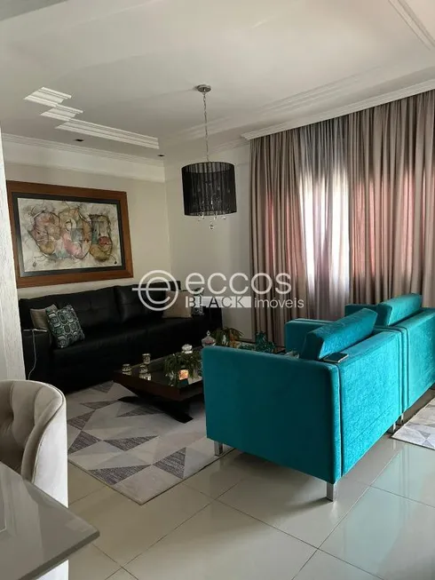 Foto 1 de Casa com 3 Quartos à venda, 180m² em Santa Rosa, Uberlândia