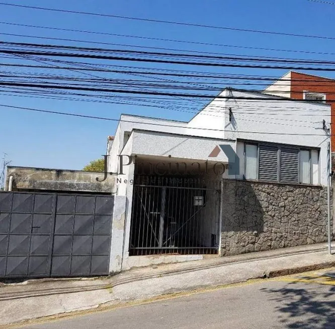 Foto 1 de Sobrado com 3 Quartos à venda, 209m² em Centro, Jundiaí