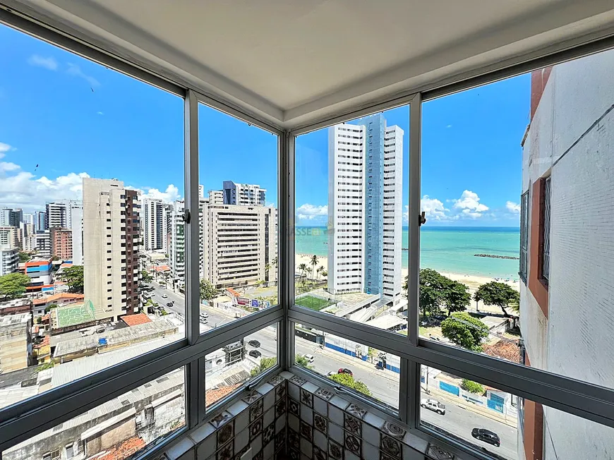 Foto 1 de Apartamento com 3 Quartos à venda, 80m² em Candeias, Jaboatão dos Guararapes