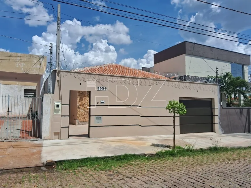 Foto 1 de Casa com 3 Quartos à venda, 144m² em Centro, Araraquara
