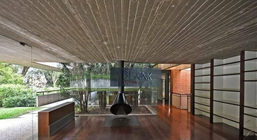 Foto 1 de Casa com 4 Quartos à venda, 976m² em Cidade Jardim, São Paulo