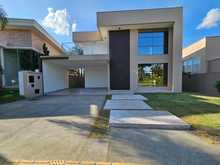 Foto 1 de Casa de Condomínio com 3 Quartos à venda, 265m² em Jardins Verona, Goiânia