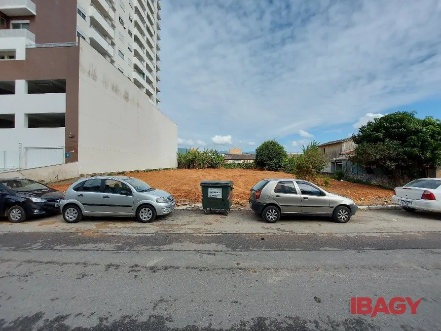 Foto 1 de Lote/Terreno para alugar, 1001m² em Pagani, Palhoça