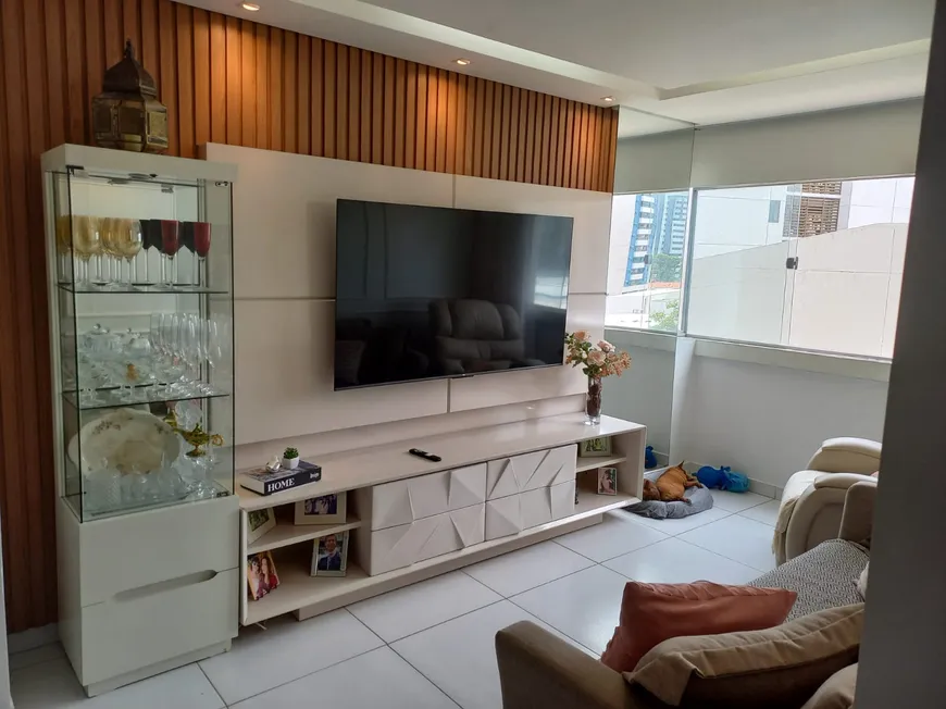 Foto 1 de Apartamento com 3 Quartos à venda, 70m² em Espinheiro, Recife