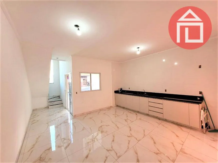 Foto 1 de Casa com 2 Quartos à venda, 95m² em Vila David, Bragança Paulista