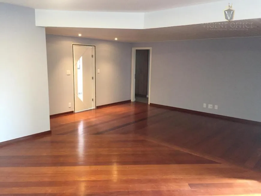 Foto 1 de Apartamento com 3 Quartos à venda, 230m² em Centro, Jundiaí
