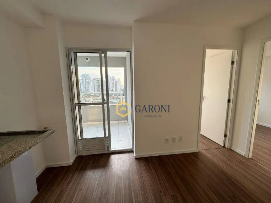 Foto 1 de Apartamento com 2 Quartos à venda, 36m² em Lapa, São Paulo