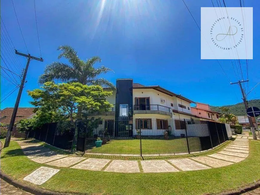 Foto 1 de Casa com 4 Quartos à venda, 450m² em Santa Mônica, Florianópolis