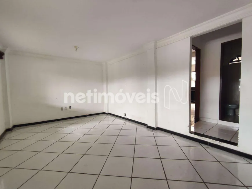 Foto 1 de Casa com 4 Quartos à venda, 260m² em Marcilio De Noronha, Viana