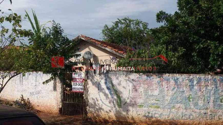 Foto 1 de Casa com 3 Quartos à venda, 47m² em Conjunto Habitacional Violim, Londrina