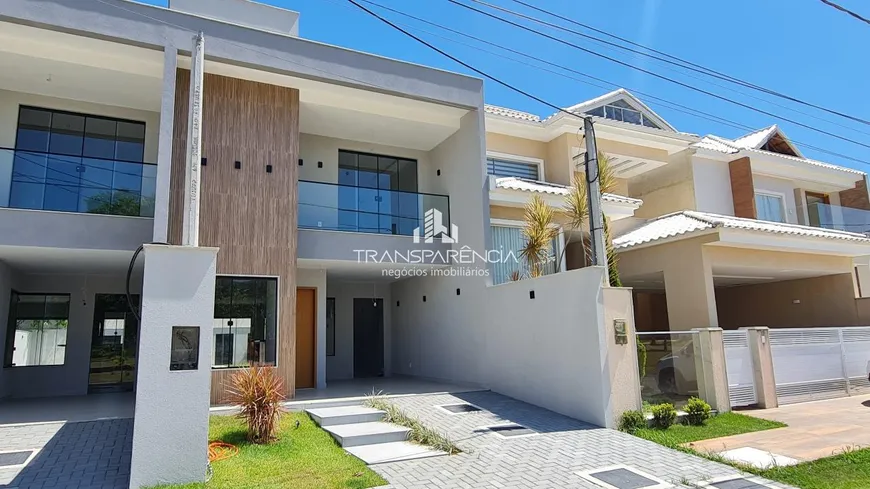 Foto 1 de Casa com 3 Quartos à venda, 165m² em Guaratiba, Rio de Janeiro