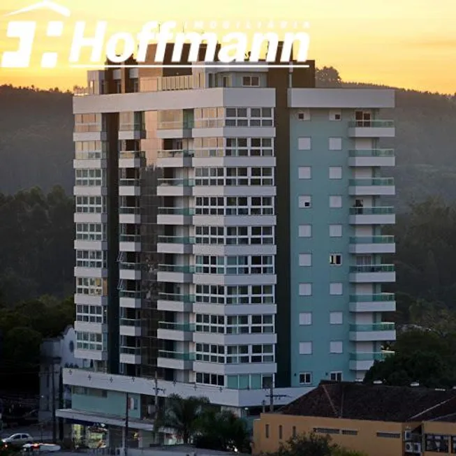 Foto 1 de Apartamento com 3 Quartos à venda, 157m² em Centro, Estância Velha