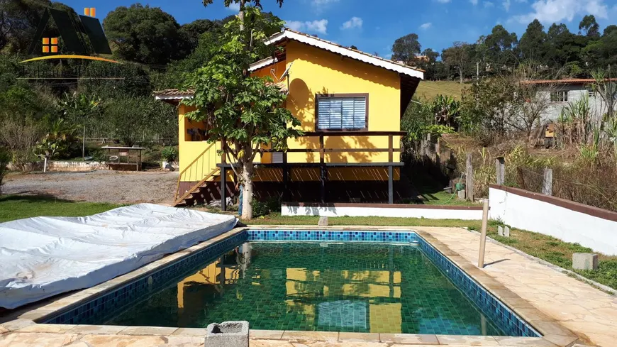 Foto 1 de Fazenda/Sítio com 3 Quartos à venda, 170m² em Zona Rural, Pedra Bela
