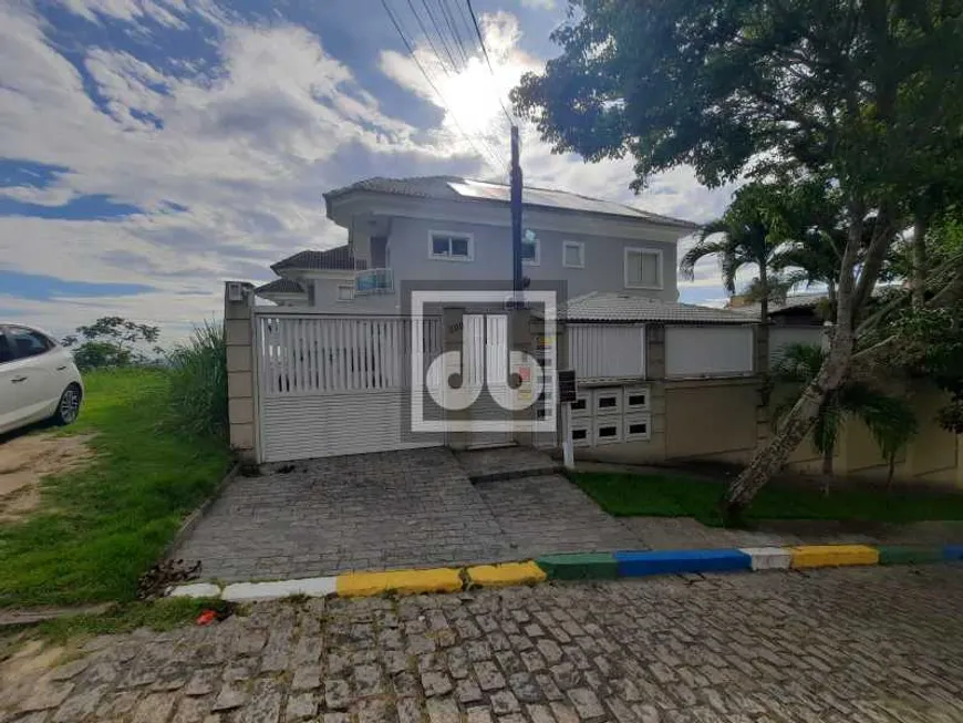 Foto 1 de Casa de Condomínio com 5 Quartos à venda, 160m² em Freguesia- Jacarepaguá, Rio de Janeiro