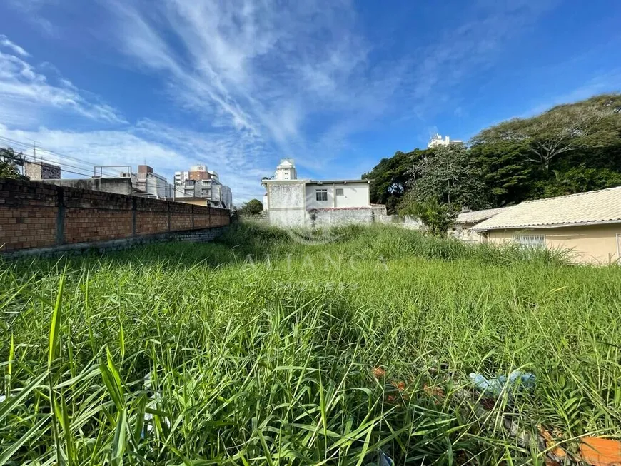 Foto 1 de Lote/Terreno à venda, 520m² em Estreito, Florianópolis