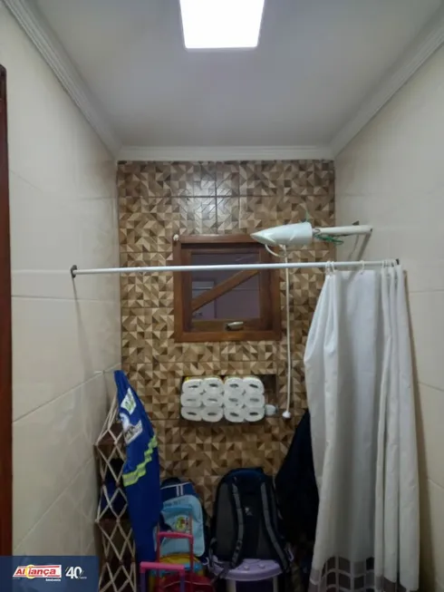 Foto 1 de Casa com 2 Quartos à venda, 70m² em Jardim Nápoli, Itaquaquecetuba